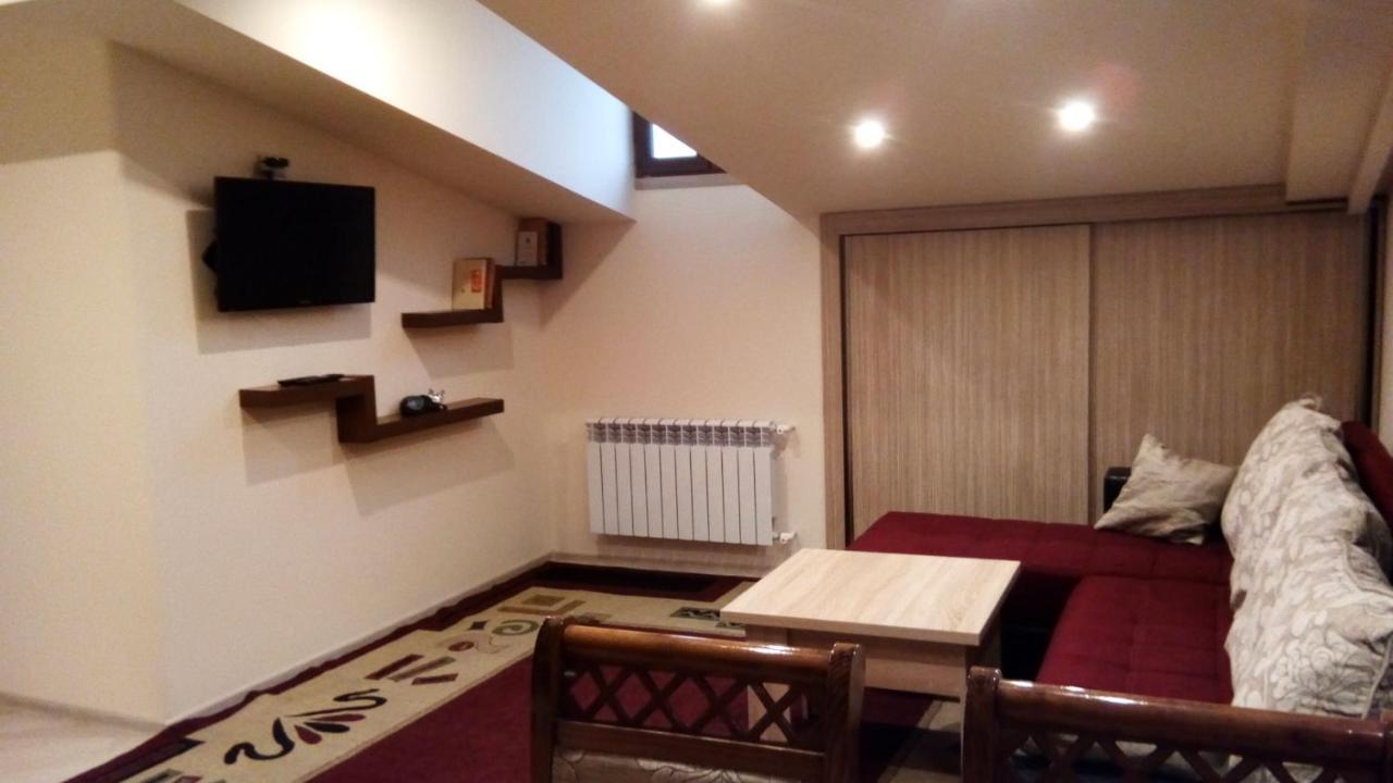 Lily'S Apartment Yerevan Exterior photo